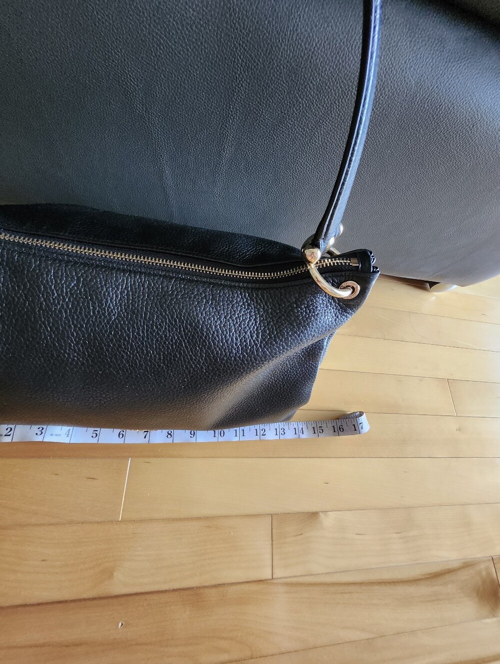 Coach Shoulder Bag - Picture 10 of 13